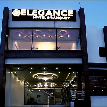 Elegance Hotel And Banquet Ayodhya 외부 사진